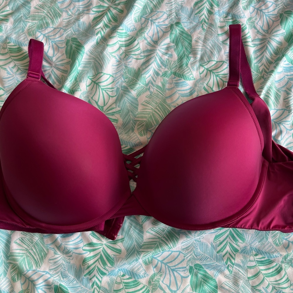 Wine color Push-up criss cross front bra from Torrid, size 48D